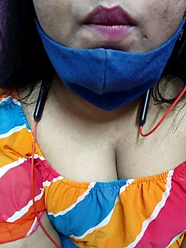 Tami-sonia online show from May 2026 12:54:01 PM