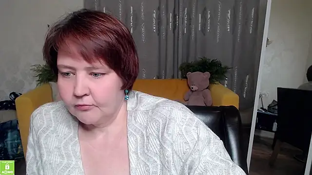 QUEEN02030 online show from May 2026 03:08:02 PM