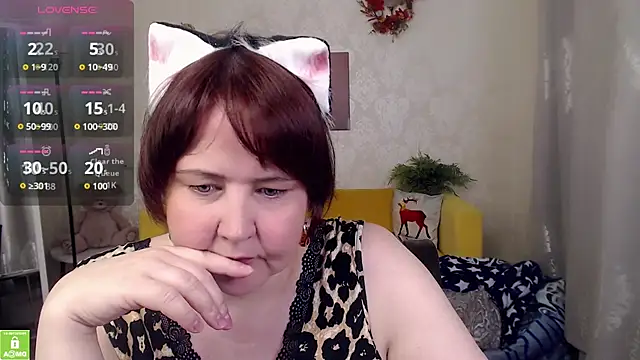QUEEN02030 online show from June 2026 06:34:01 AM