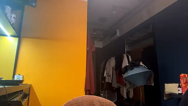 Darcia Luv online show from April 2026 05:22:02 PM