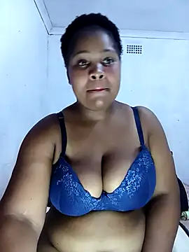 Snapshot of SweetLizie91 chatting on April 2026 06:16:02 PM SweetLizie91 online show from April 2026 06:16:02 PM