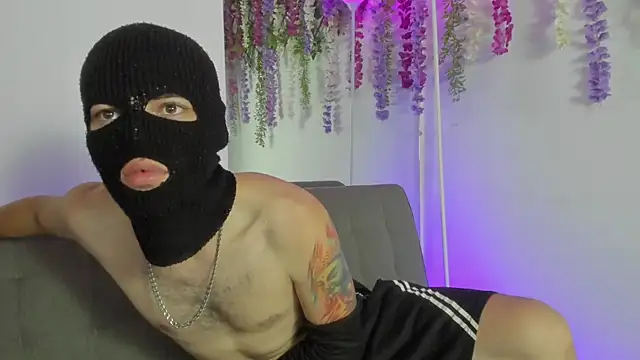 Snapshot of Dope_BoyGGs chatting on April 2026 09:02:01 PM Dope BoyGGs online show from April 2026 09:02:01 PM