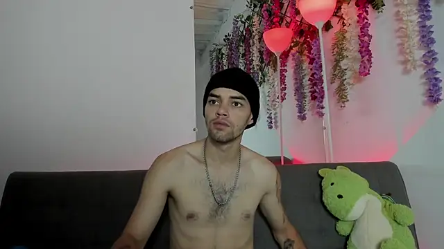 Snapshot of Dope_BoyGGs chatting on April 2026 02:25:01 PM Dope BoyGGs online show from April 2026 02:25:01 PM