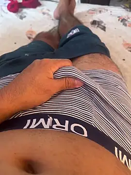 teamsangre21 online show from April 2026 05:33:02 PM