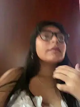 SamanthaColen  online show from May 2026 09:12:02 PM