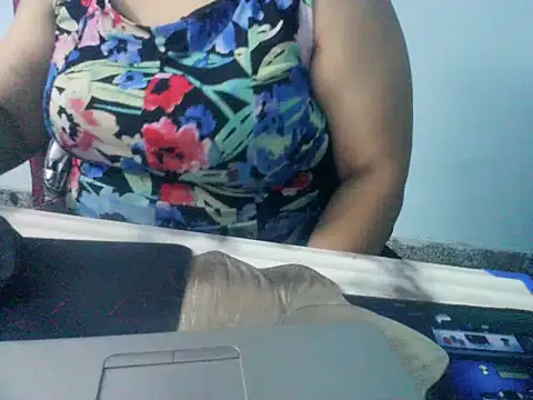 First sexywoman online show from May 2026 03:29:02 PM