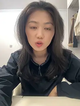 Snapshot of Shanshan_1267 chatting on May 2026 02:02:01 PM Shanshan 1267 online show from May 2026 02:02:01 PM