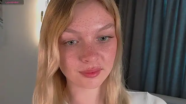 Snapshot of PatriciaaReed chatting on June 2026 10:15:01 AM PatriciaaReed online show from June 2026 10:15:01 AM