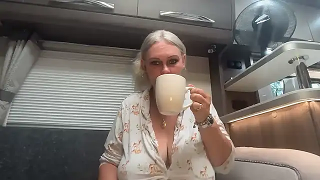 BustySwingingSlut online show from July 2026 08:40:02 AM