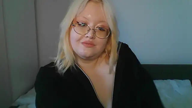 Elayne Sweet online show from April 2026 08:03:01 AM