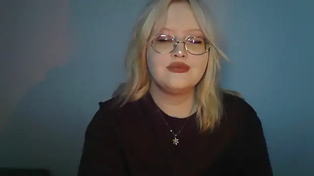 Snapshot of Elayne_Sweet chatting on June 2026 06:07:02 AM Elayne Sweet online show from June 2026 06:07:02 AM