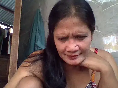 Snapshot of PinayZaira chatting on July 2026 06:51:01 AM PinayZaira online show from July 2026 06:51:01 AM