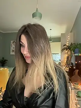 Rita Tease online show from April 2026 06:42:02 PM