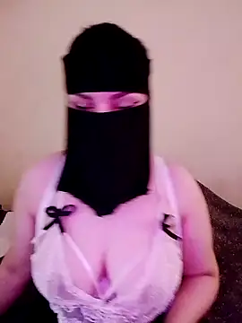 Queen Lola online show from May 2026 05:07:01 PM