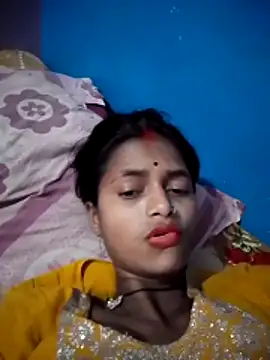 Snapshot of Payel_1 chatting on April 2026 08:02:02 AM Payel 1 online show from April 2026 08:02:02 AM