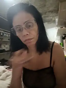 Snapshot of Cristotoza chatting on April 2026 04:01:01 PM Cristotoza online show from April 2026 04:01:01 PM