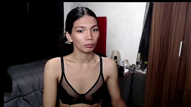 hikarilust23xx online show from May 2026 06:13:01 PM