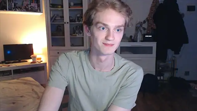 Daniel Yumm online show from April 2026 11:57:02 PM