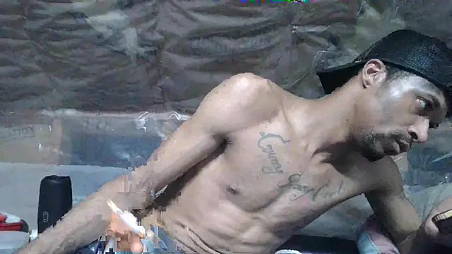Snapshot of JRNBLU44 chatting on April 2026 10:12:02 PM JRNBLU44 online show from April 2026 10:12:02 PM