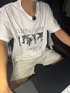 tuanhip online show from June 2026 03:58:01 PM