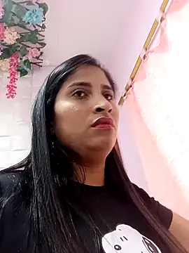 Snapshot of SofiaMendez1_ chatting on April 2026 03:12:01 PM SofiaMendez1 online show from April 2026 03:12:01 PM