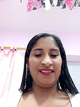 Snapshot of SofiaMendez1_ chatting on April 2026 04:34:02 PM SofiaMendez1 online show from April 2026 04:34:02 PM