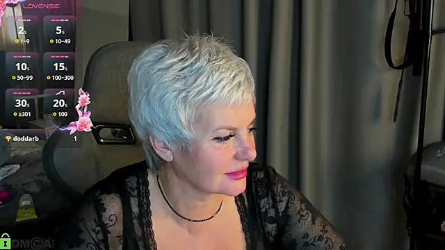 Linda Zef1r online show from May 2026 02:30:01 AM
