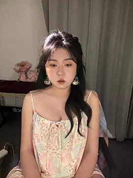 ooooBaby129 online show from May 2026 01:17:01 PM