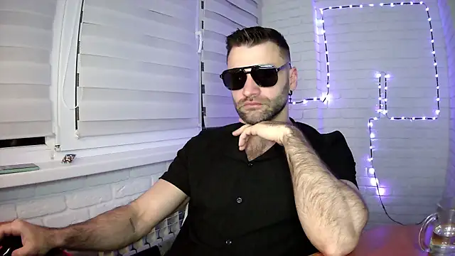 DaddySlava online show from April 2026 06:16:01 PM