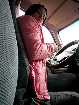 Lesli 26 online show from April 2026 03:12:01 PM