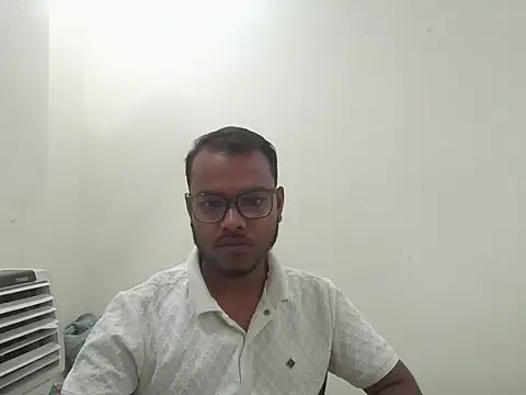 Snapshot of RajaDarling26 chatting on July 2026 06:44:02 AM RajaDarling26 online show from July 2026 06:44:02 AM