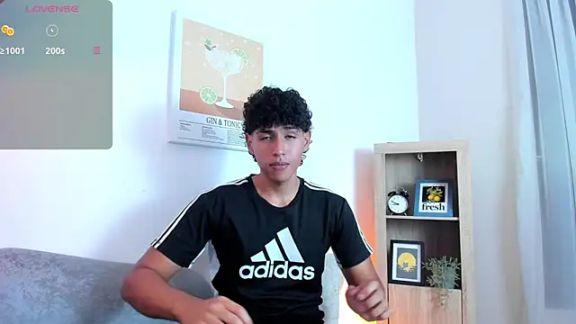 angel kael online show from April 2026 02:44:01 AM