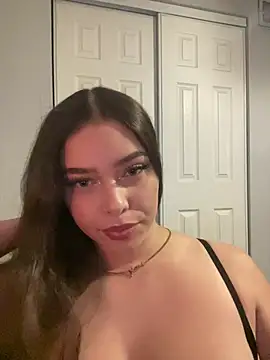 mariex83 online show from May 2026 02:39:02 AM