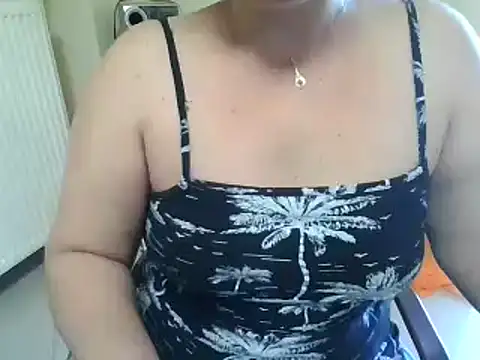 Snapshot of dayanesexxy chatting on June 2026 04:12:02 AM dayanesexxy online show from June 2026 04:12:02 AM