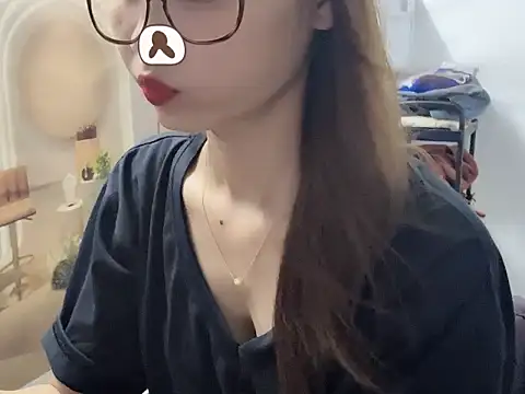 Snapshot of ___Nami___ chatting on April 2026 12:54:02 PM Nami online show from April 2026 12:54:02 PM