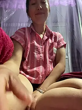 Huonglyna online show from May 2026 03:29:02 PM