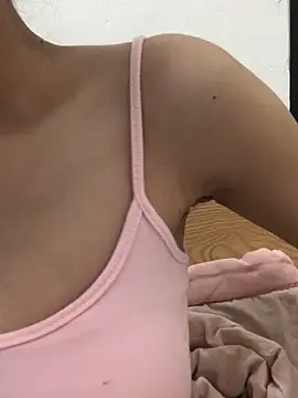 Yenlisu3Zie online show from May 2026 02:58:02 PM