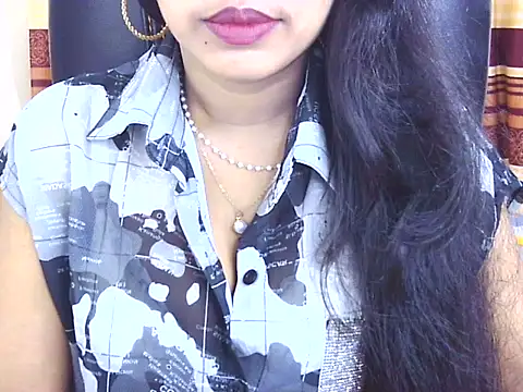 Noor Zarin online show from May 2026 06:24:02 PM