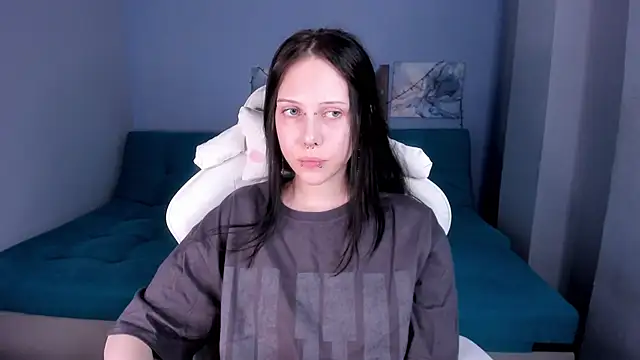Snapshot of SugarBunny18 chatting on June 2026 04:54:01 AM SugarBunny18 online show from June 2026 04:54:01 AM