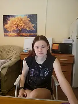 JessicaHolland1 online show from June 2026 06:05:01 AM