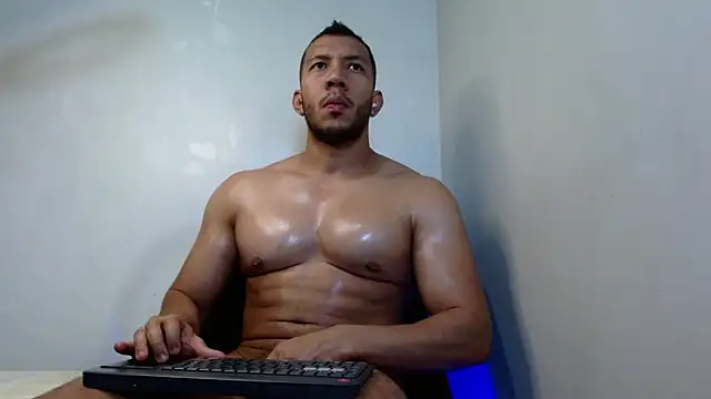 georgeholl online show from June 2026 01:16:02 AM