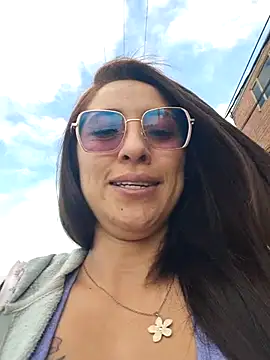 Snapshot of VALERY-94 chatting on June 2026 01:04:02 PM VALERY-94 online show from June 2026 01:04:02 PM
