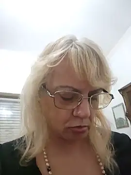 MatureElegantWidow online show from May 2026 11:55:02 PM