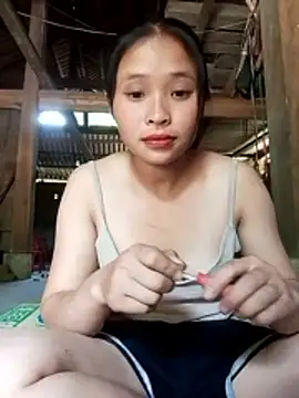 Snapshot of Liss-mimi chatting on June 2026 04:04:02 AM Liss-mimi online show from June 2026 04:04:02 AM