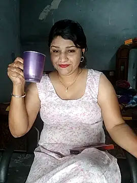 Snapshot of Riyashrma001 chatting on April 2026 07:48:01 PM Riyashrma001 online show from April 2026 07:48:01 PM