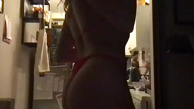 Snapshot of BlondSeduction chatting on April 2026 01:28:02 AM BlondSeduction online show from April 2026 01:28:02 AM