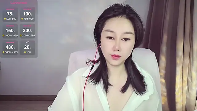 Snapshot of Eva-000 chatting on June 2026 10:42:01 PM Eva-000 online show from June 2026 10:42:01 PM