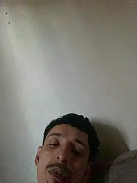 casalcapixaba28 online show from April 2026 07:08:02 PM