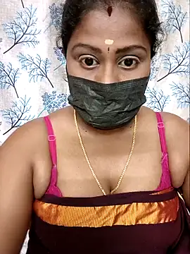 Romantic Woman online show from April 2026 05:28:01 PM