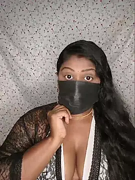 Romantic Woman online show from June 2026 06:22:02 PM